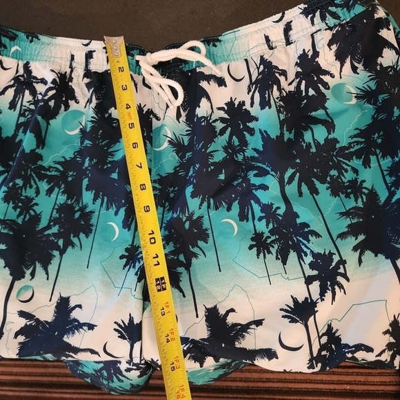 Magellan Fish Gear Water-Repellent Tropical Paradise 7" Shorts 3XL - Picture 9 of 10